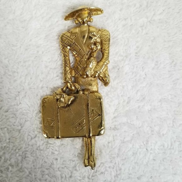 Vintage Jewelry - Vintage Pin Brooch Woman Traveler Poodle Elegant